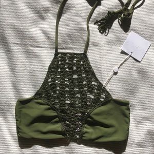 NEW! ACACIA Panama Top in Palm, Size S